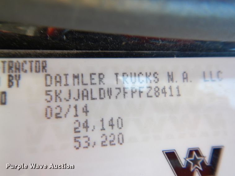 image for item DH2380 2015 Western Star 4900SB semi truck