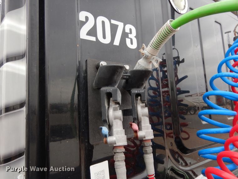 image for item DH2382 2014 Western Star 4900SB semi truck