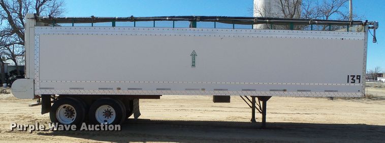 image for item DH4814 2010 Aeroswint silage trailer