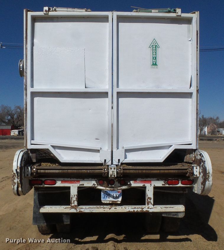 image for item DH4814 2010 Aeroswint silage trailer