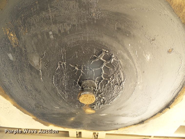 image for item DH4814 2010 Aeroswint silage trailer