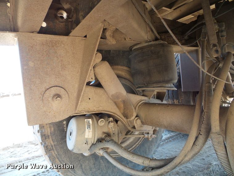 image for item DH4814 2010 Aeroswint silage trailer