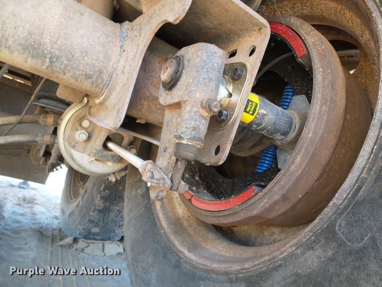 image for item DH4814 2010 Aeroswint silage trailer