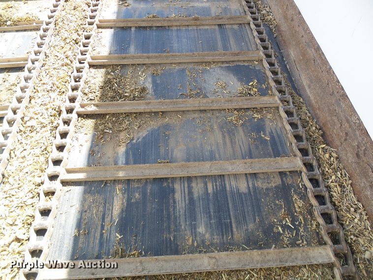 image for item DH4814 2010 Aeroswint silage trailer