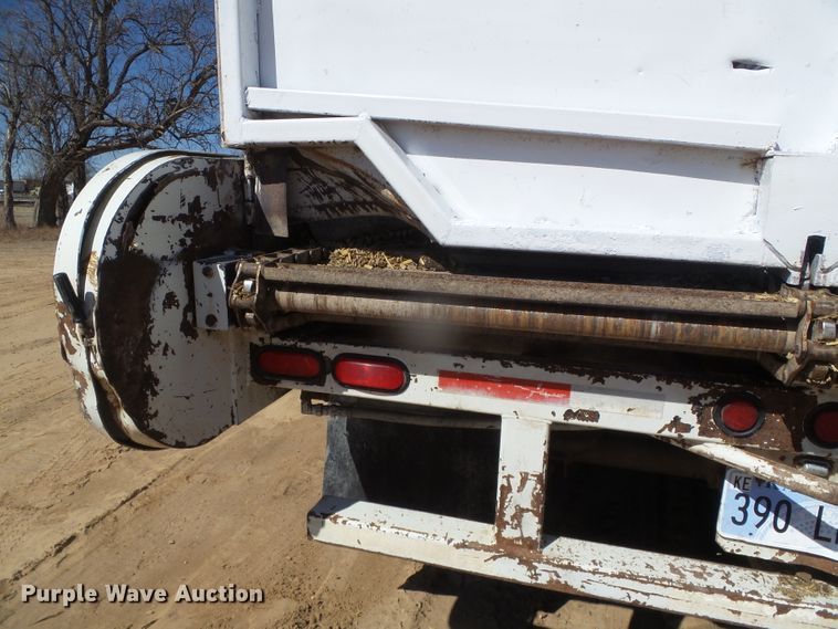 image for item DH4814 2010 Aeroswint silage trailer