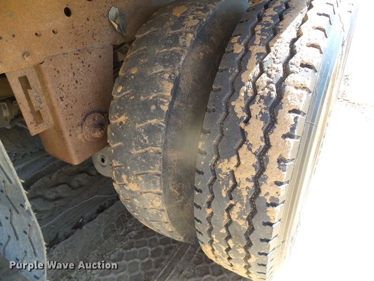 image for item DH4814 2010 Aeroswint silage trailer