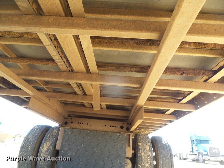 image for item DH4815 2011 Aeroswint silage trailer