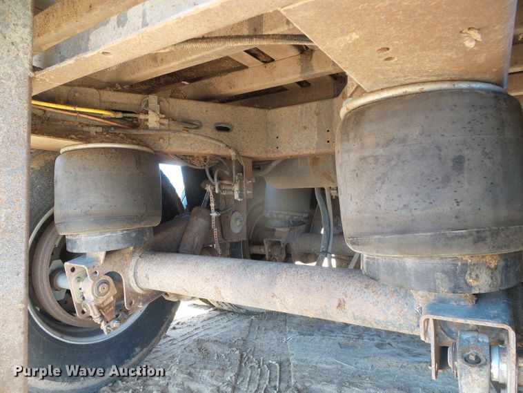 image for item DH4815 2011 Aeroswint silage trailer