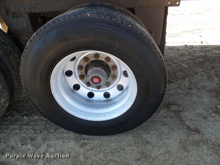 image for item DH4815 2011 Aeroswint silage trailer