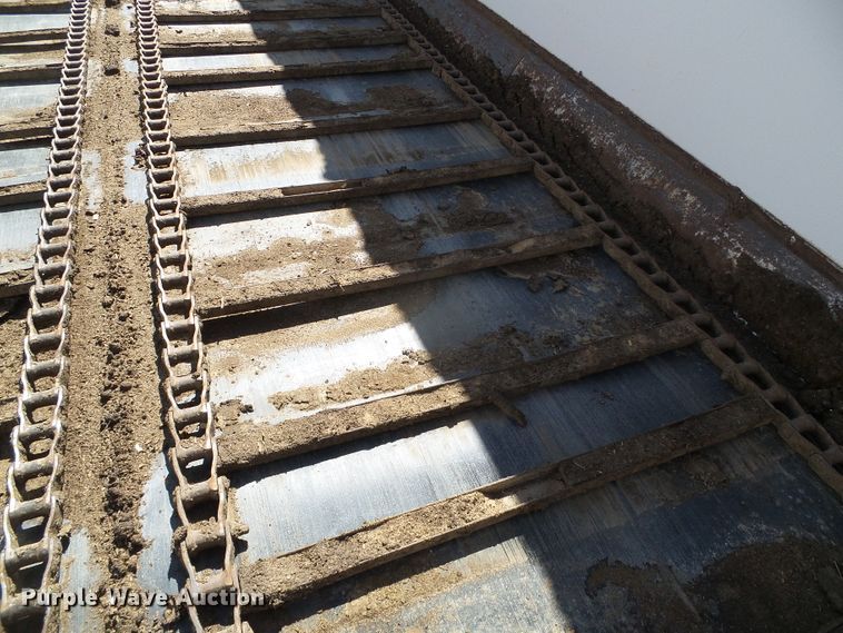 image for item DH4815 2011 Aeroswint silage trailer