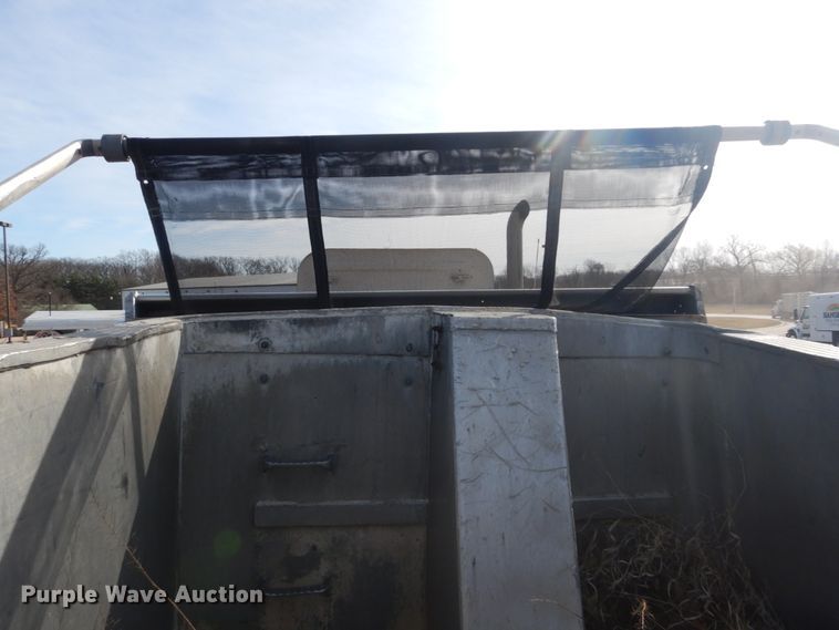 image for item DH5087 1995 East end dump trailer