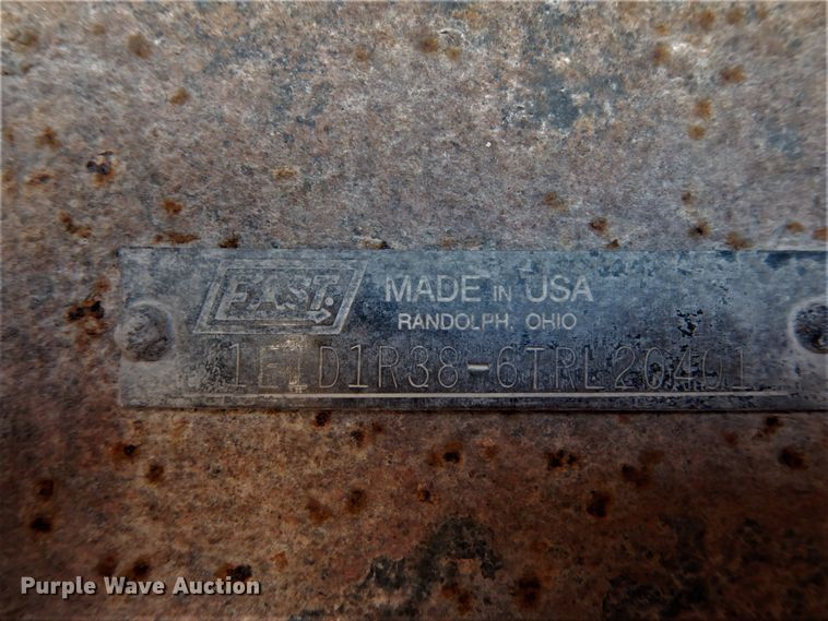 image for item DH5087 1995 East end dump trailer