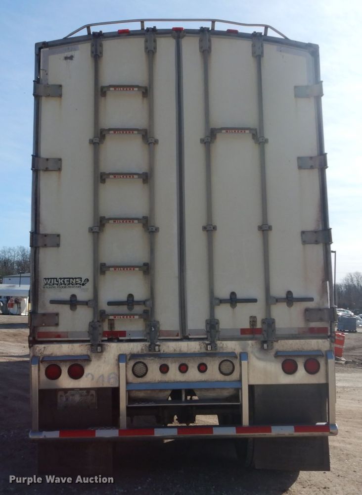 image for item DH5088 2007 Wilkens live bottom trailer