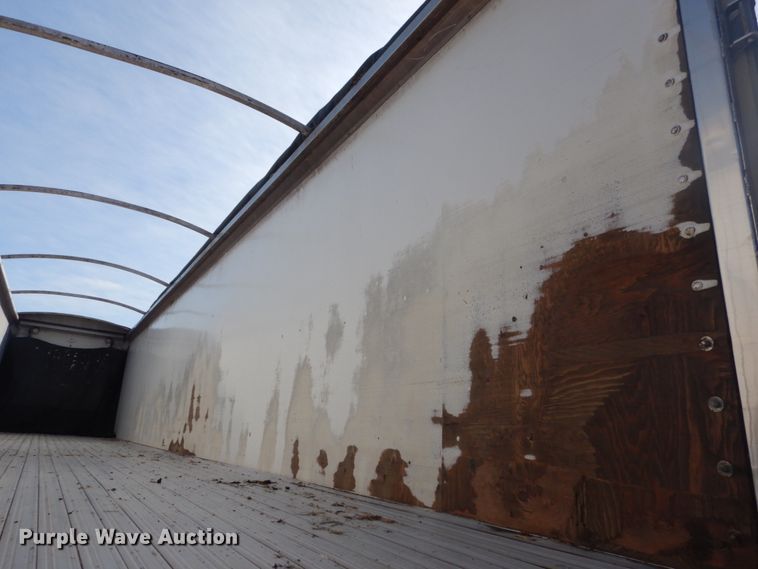 image for item DH5088 2007 Wilkens live bottom trailer