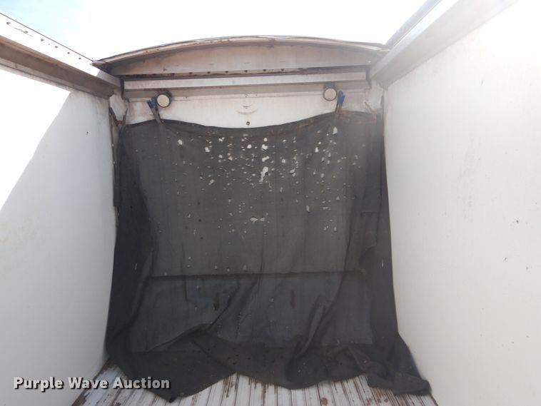 image for item DH5088 2007 Wilkens live bottom trailer