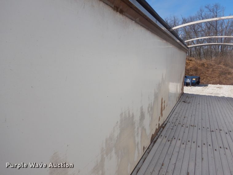 image for item DH5088 2007 Wilkens live bottom trailer