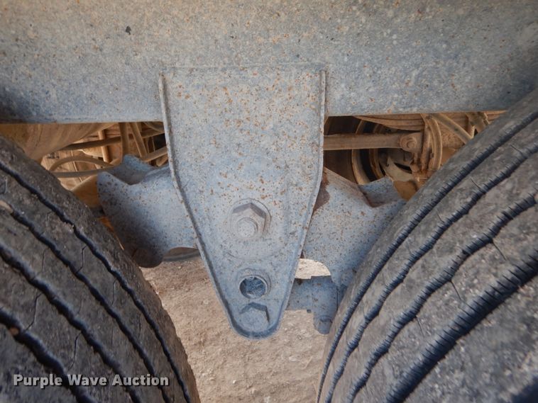 image for item DH5088 2007 Wilkens live bottom trailer