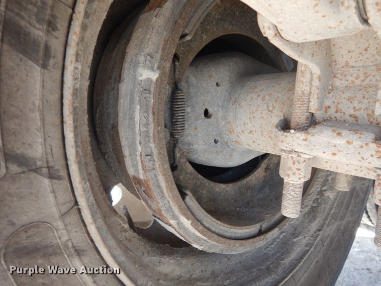 image for item DH5088 2007 Wilkens live bottom trailer