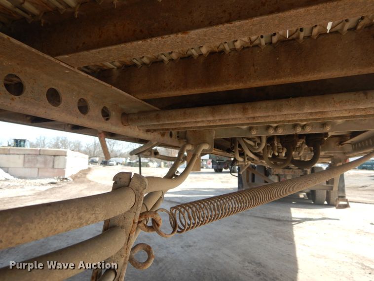 image for item DH5088 2007 Wilkens live bottom trailer