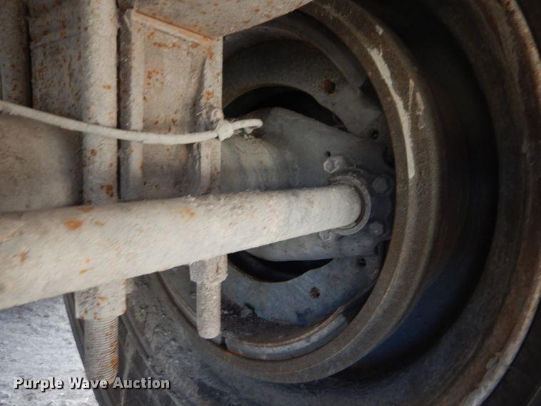 image for item DH5088 2007 Wilkens live bottom trailer