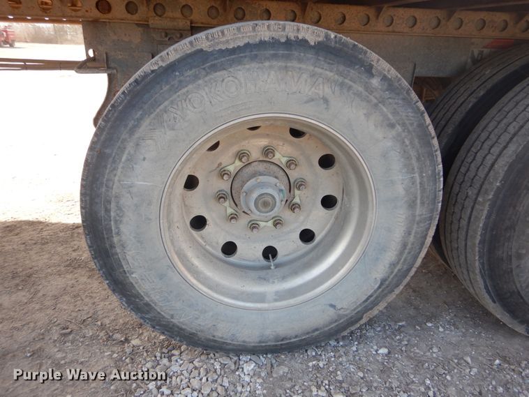 image for item DH5088 2007 Wilkens live bottom trailer