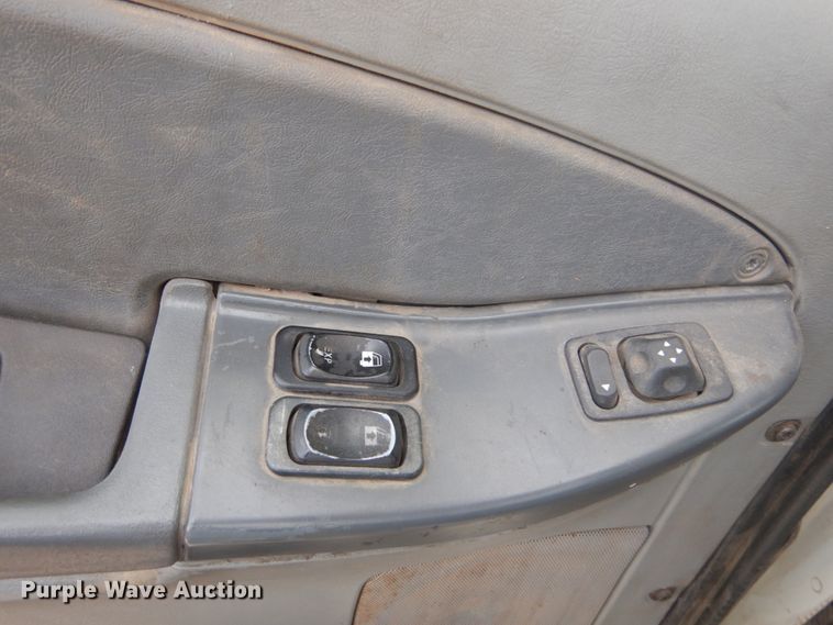 image for item DH5092 2008 Freightliner Columbia semi truck