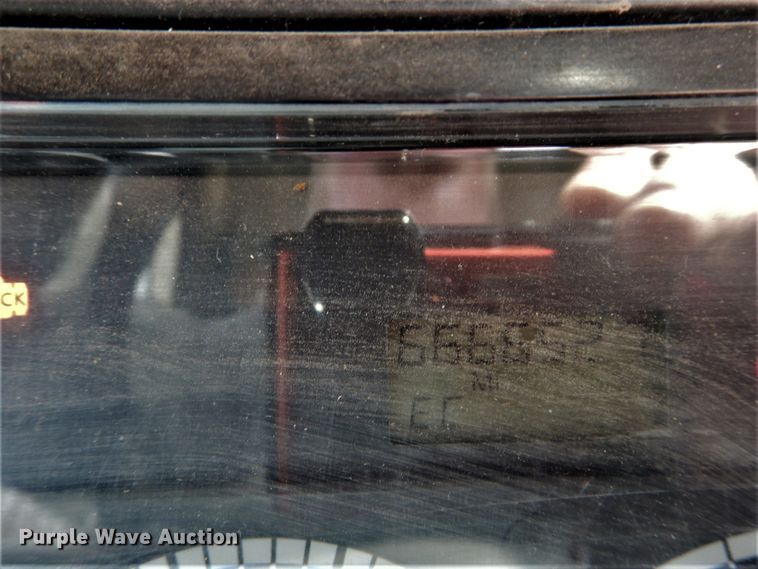 image for item DH5092 2008 Freightliner Columbia semi truck