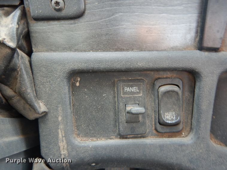 image for item DH5092 2008 Freightliner Columbia semi truck