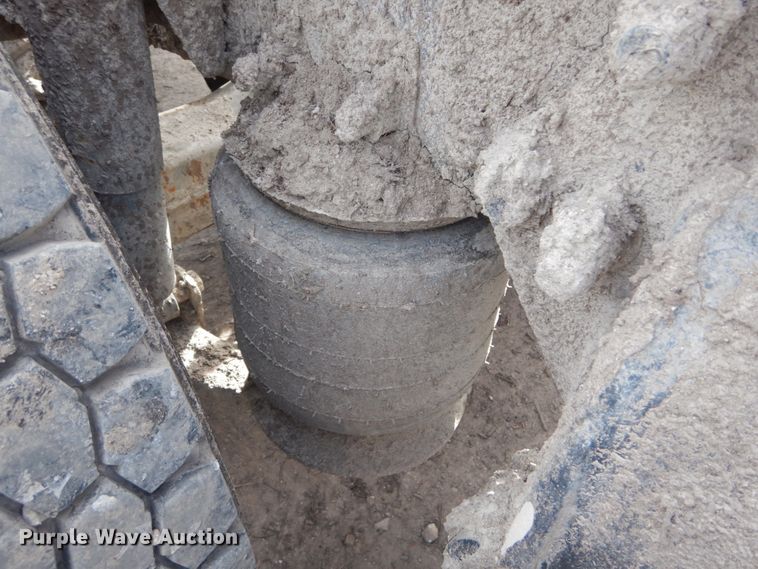 image for item DH5092 2008 Freightliner Columbia semi truck