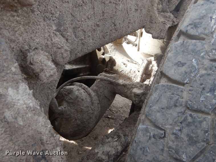 image for item DH5092 2008 Freightliner Columbia semi truck