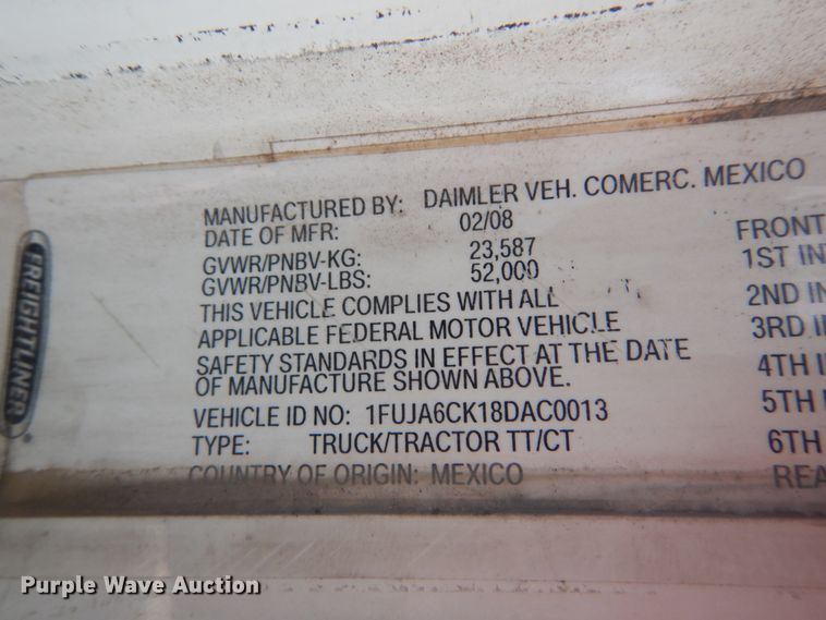 image for item DH5092 2008 Freightliner Columbia semi truck