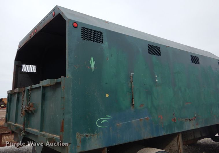 image for item DH5093 1999 GMC C6500 chip bed truck