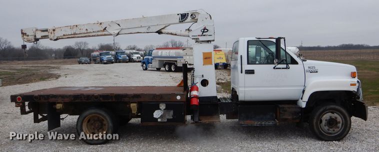 image for item DH6479 1995 Chevrolet C5500 crane truck