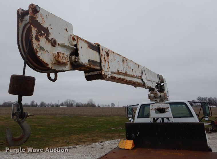 image for item DH6479 1995 Chevrolet C5500 crane truck