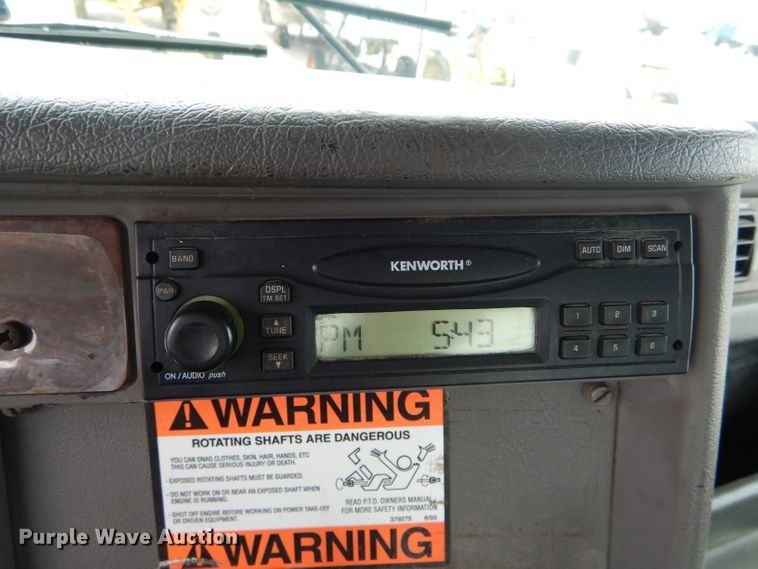 image for item DH6481 2005 Kenworth T300 truck cab and chassis