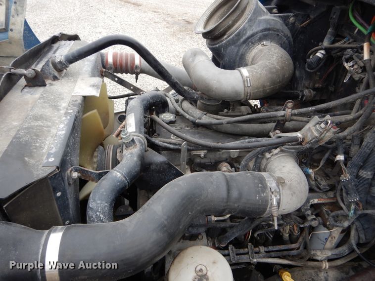 image for item DH6481 2005 Kenworth T300 truck cab and chassis