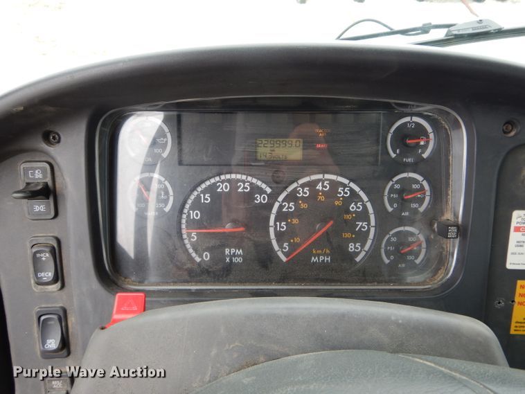 image for item DH6482 2004 Freightliner M2 truck cab and chassis