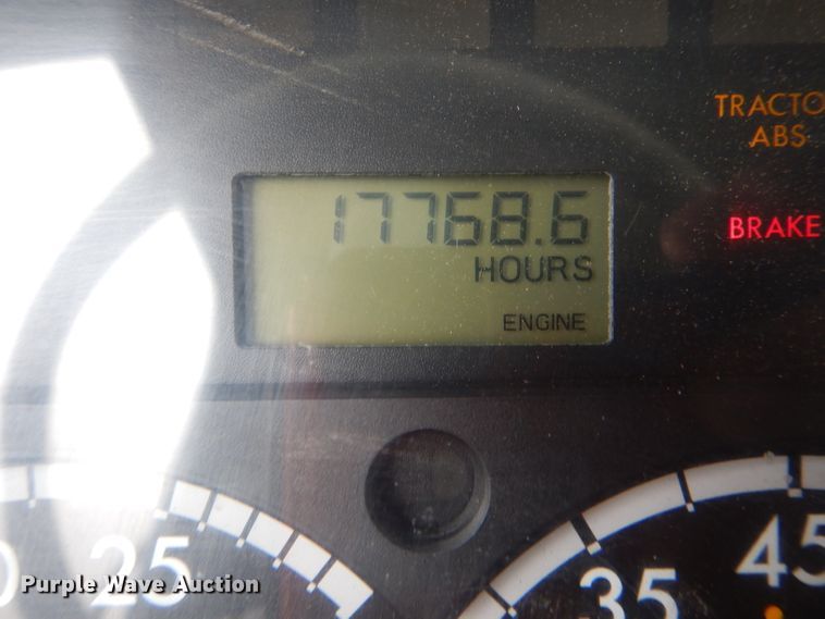 image for item DH6482 2004 Freightliner M2 truck cab and chassis