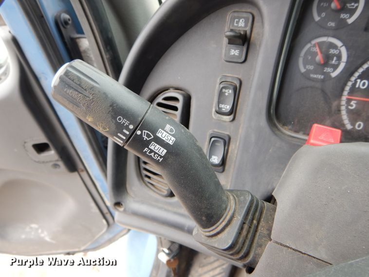 image for item DH6482 2004 Freightliner M2 truck cab and chassis