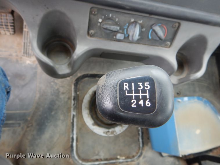 image for item DH6482 2004 Freightliner M2 truck cab and chassis