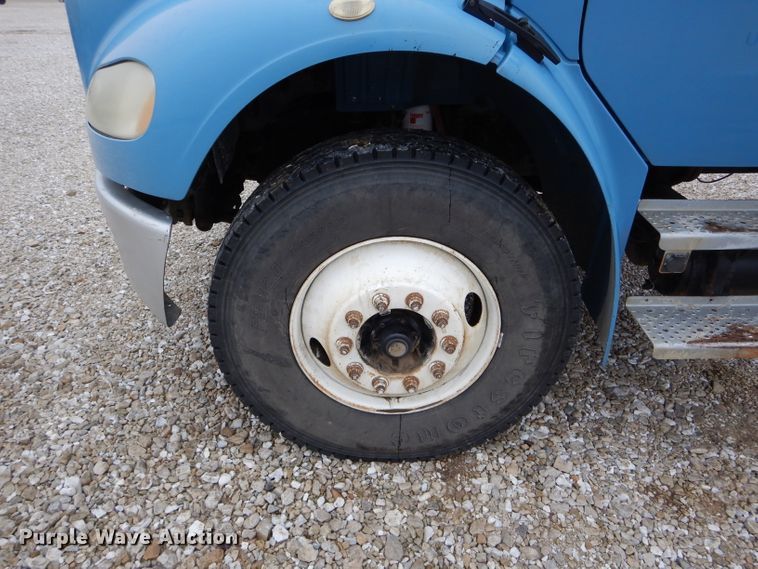 image for item DH6482 2004 Freightliner M2 truck cab and chassis