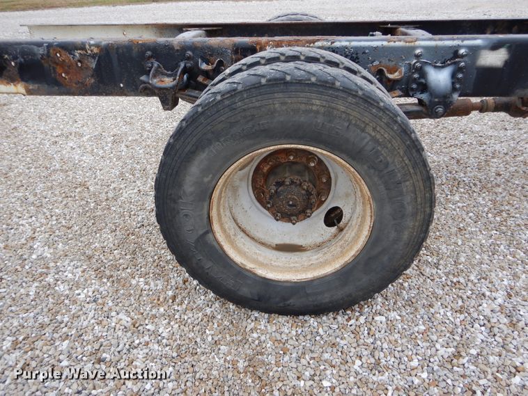 image for item DH6482 2004 Freightliner M2 truck cab and chassis