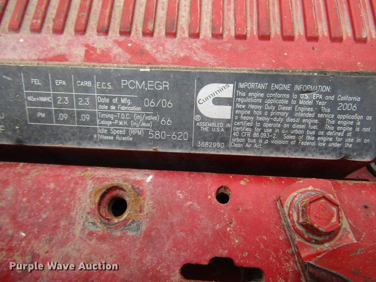 image for item DH8443 2006 Peterbilt 379 semi truck