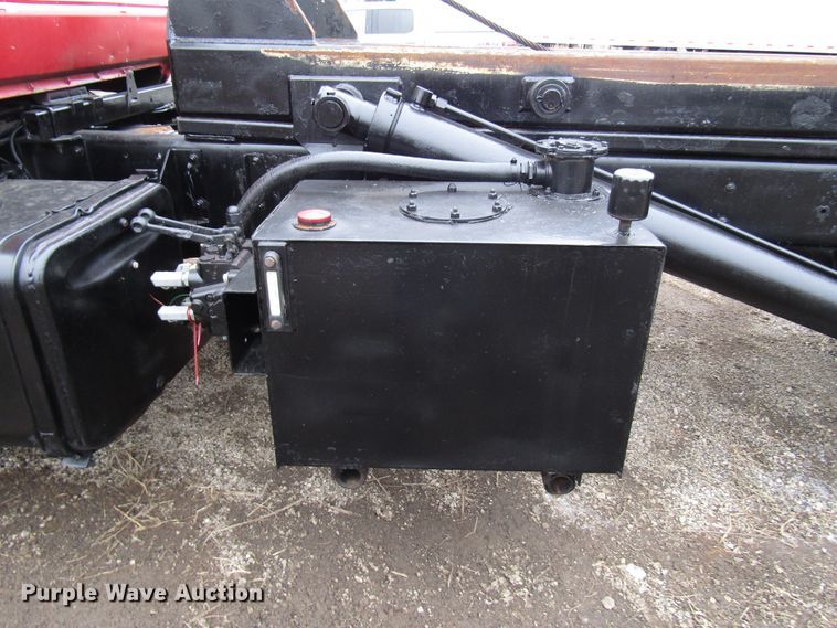 image for item DH8453 1999 Mack DM600 roll-off container truck