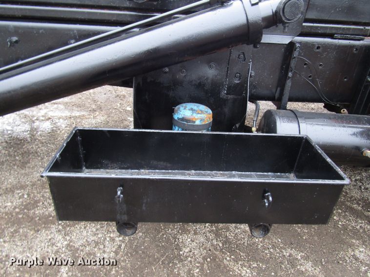 image for item DH8453 1999 Mack DM600 roll-off container truck