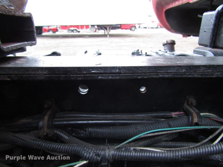 image for item DH8453 1999 Mack DM600 roll-off container truck