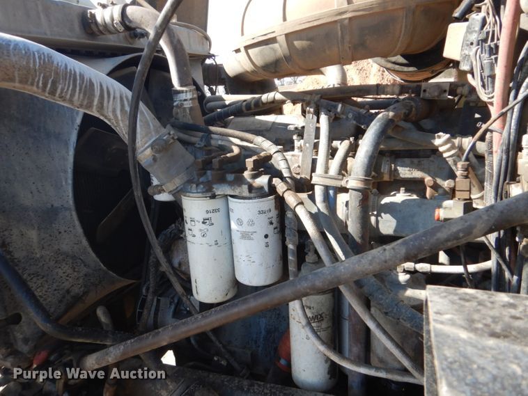 image for item DI2453 1995 Mack CH dump truck