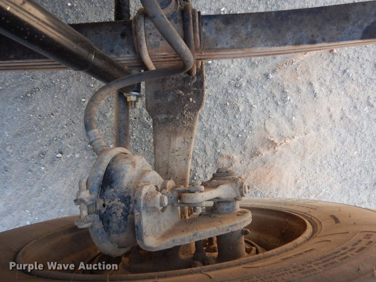 image for item DI2453 1995 Mack CH dump truck