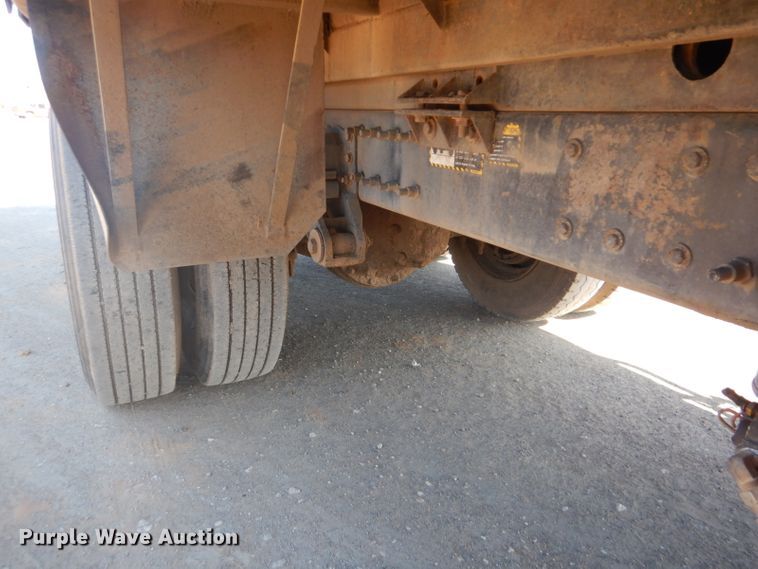 image for item DI2453 1995 Mack CH dump truck