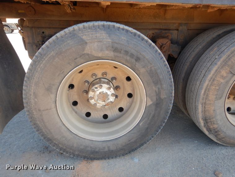 image for item DI2453 1995 Mack CH dump truck